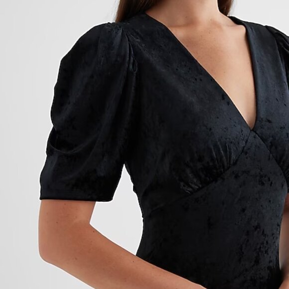 Crushed Velvet V-Neck Puff Sleeve Midi Dress NWT - Picture 5 of 6